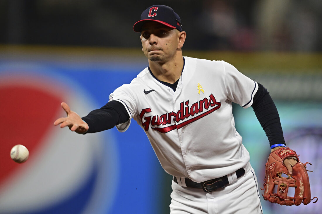 Raleigh homers twice, Mariners down sluggish Guardians News, Sports